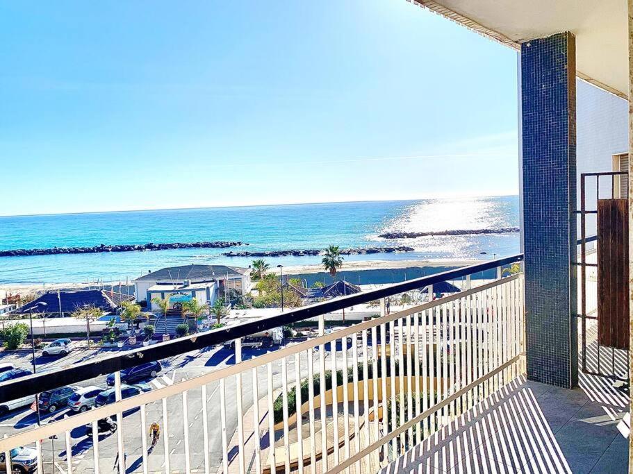 10 Min. Da Sanremo Appartamento Vista Mare Taggia Eksteriør billede